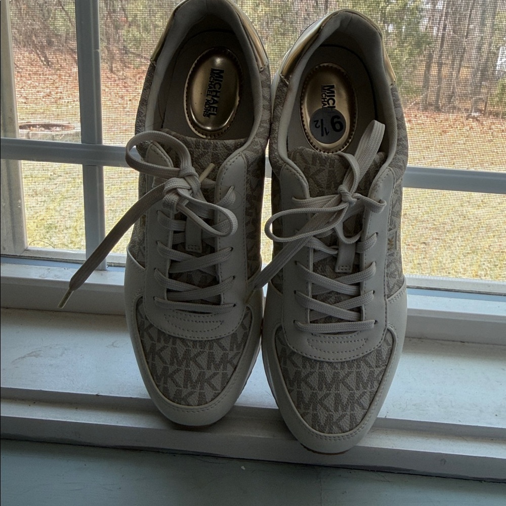 Michael Michael Kors Raina Trainer Sneaker cream gold logo - Picture 5 of 10